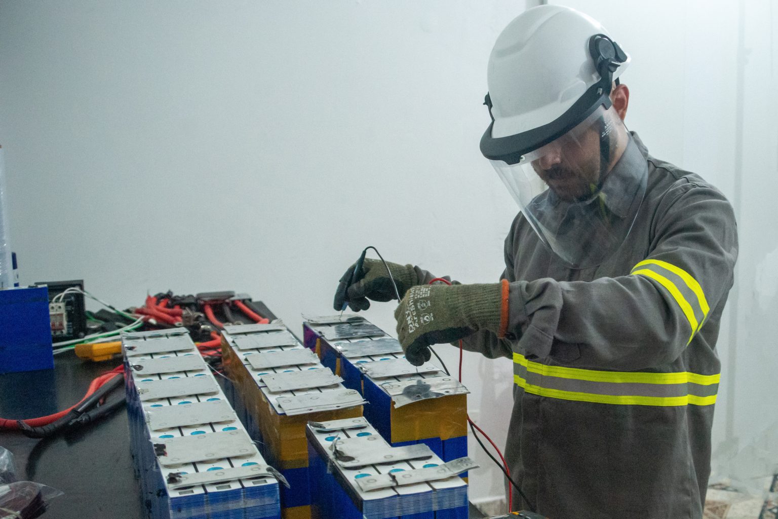Especialista em conserto de placas eletrônicas - Espectro Eletrônica